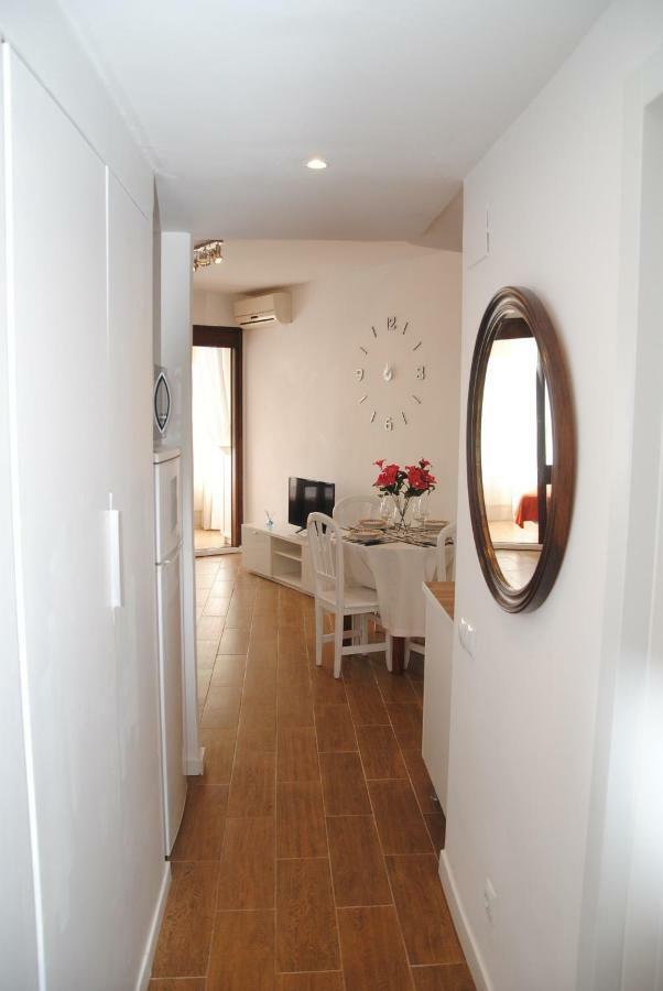 Apartamento Cerca De La Playa Y Campo De Golf Con Piscina Lejlighed Torremolinos Eksteriør billede